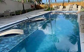 Residencial Taormina - apartamento à beira-mar novinho!